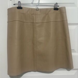 NWT Max Studio Beige Mini Faux Leather Skirt Size XL